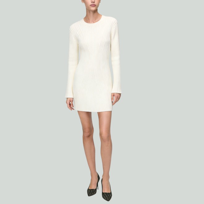 Elegant Solid Knit Round Neck Dress